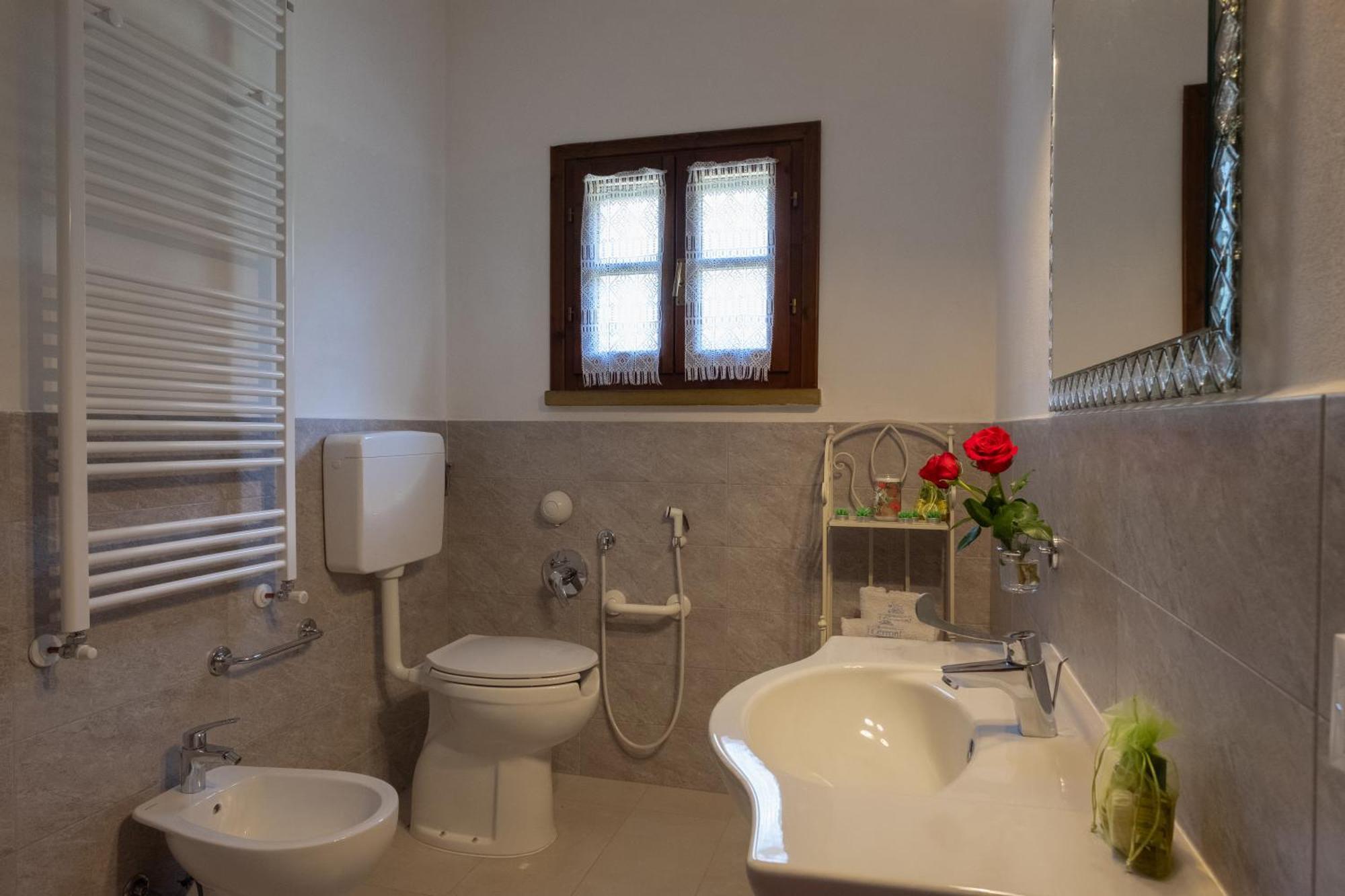Agriturismo I Cerroni Montescudaio Eksteriør bilde
